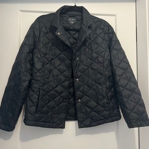 L.L. Bean womens quilted black jacket